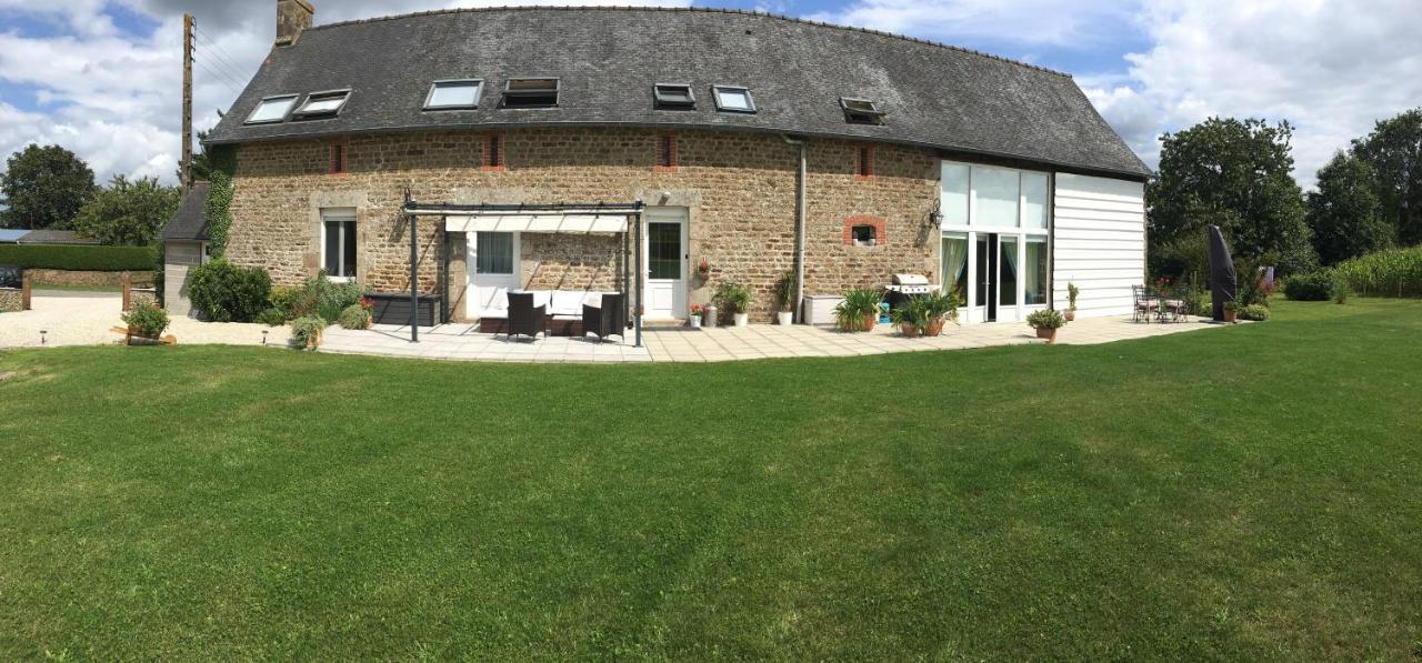 Chantella Saint-Mars-sur-la-Futaie Exterior photo