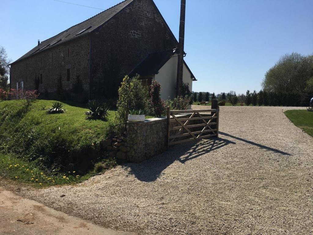 Chantella Saint-Mars-sur-la-Futaie Exterior photo